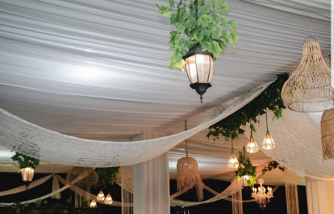 Foto vendor TENDA KURSI karyamajutenda Paket Plafon tenda vip/plafon rustic/full cover 