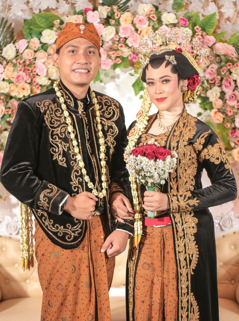 Foto vendor MUA Oemahrias Wiryoardi Paket Paket Akad/ Pemberkatan Resepsi 