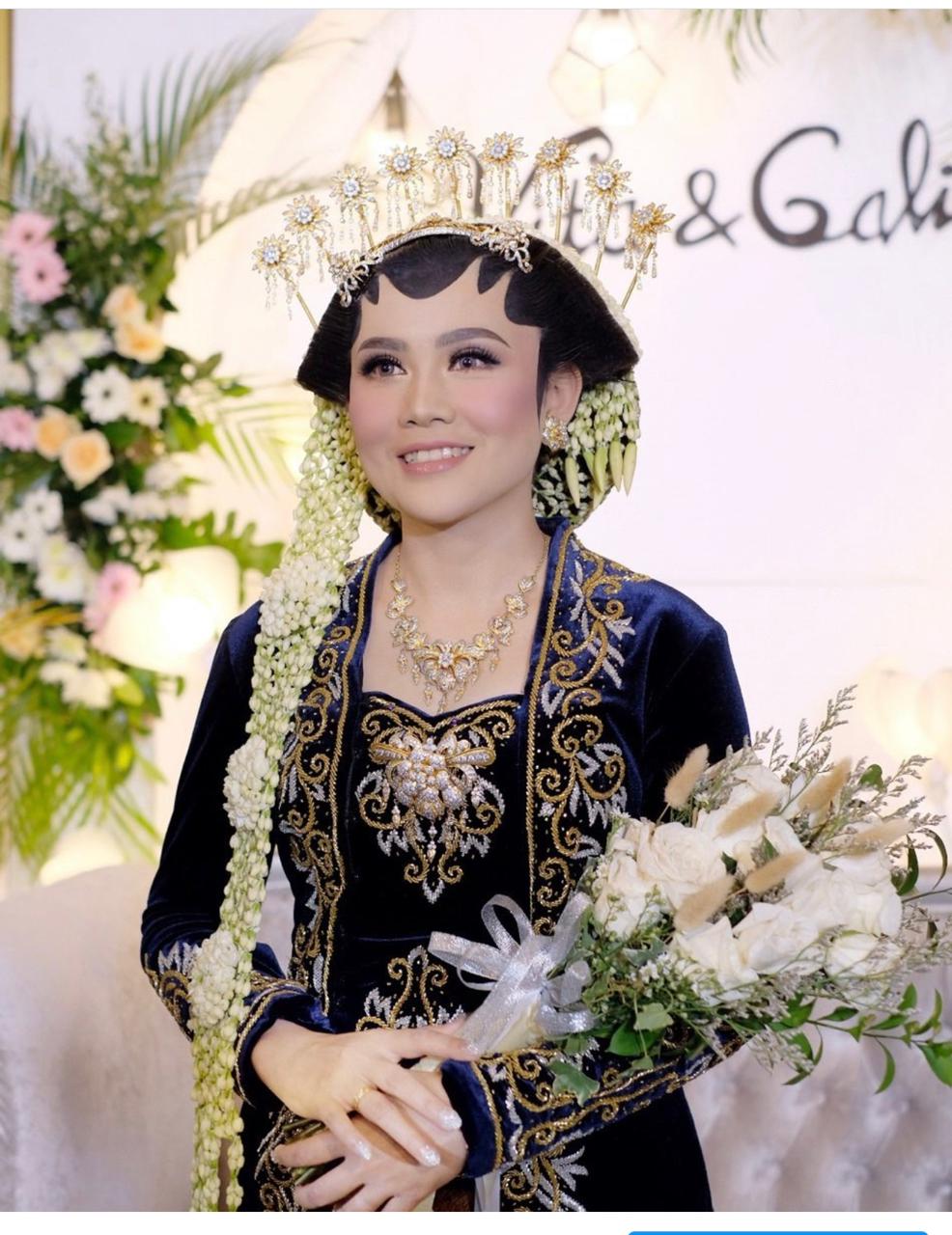 Foto vendor MUA dewi makeup Paket Solo putri /Muslim jawa/Sunda Siger/Muslim modern 